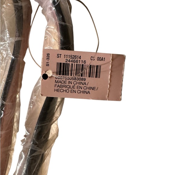 Victoria's Secret Weekender White and Black and a Splash of Pink Large Tote Bag - Picture 7 of 16